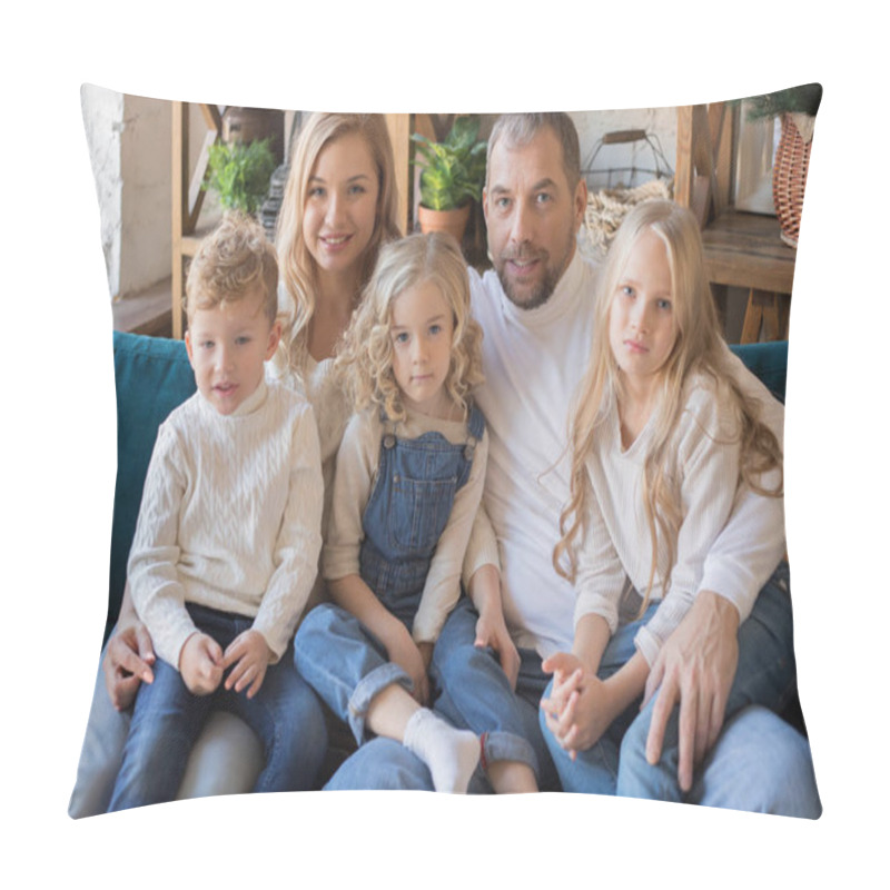 Personality  Happy Family Is Sitting On The Sofa And Having Fun. Pillow Covers