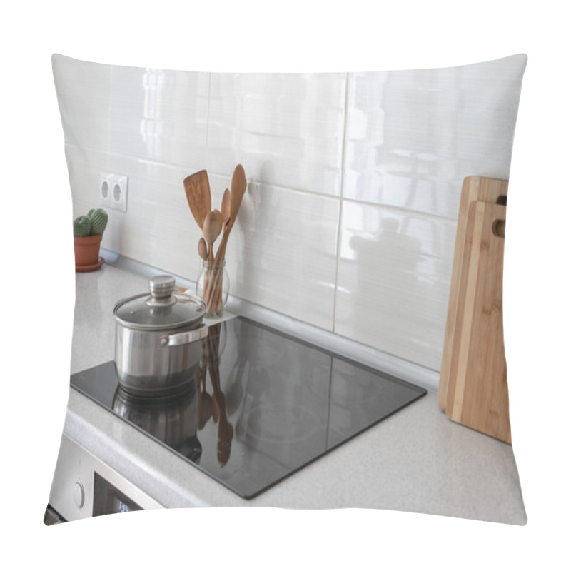 Personality  Kitchen With Built In Ceramic Induction Stove Pillow Covers