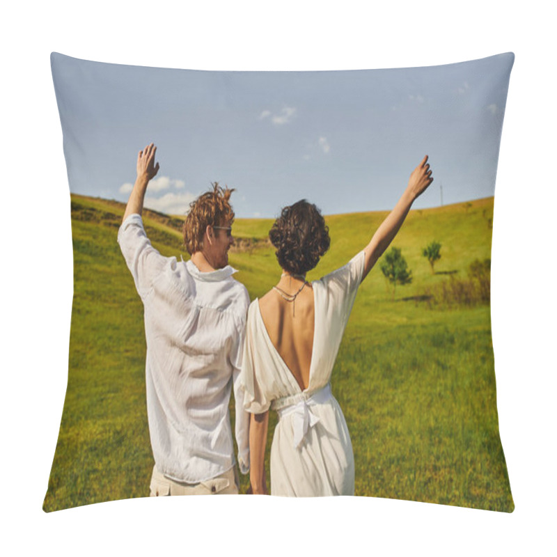 Personality  Rural Wedding, Bride In Wedding Dress Holding Hands With Happy Groom In Field, Just Married Couple Pillow Covers