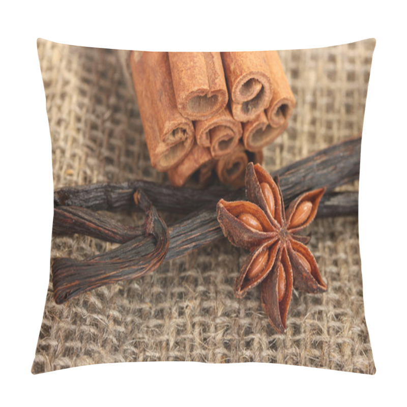 Personality  Vanilla Pods With Spices On Canvas Background Close-up Pillow Covers