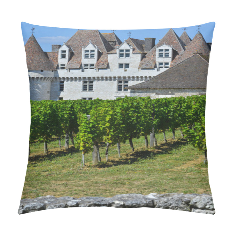 Personality  Castle Montbazillac-Vineyard Of Bergerac-Dordogne-France Pillow Covers