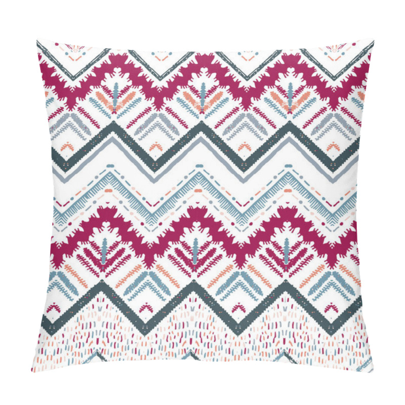 Personality  Seamless Ethnic Zigzag Chevron Pattern Pillow Covers