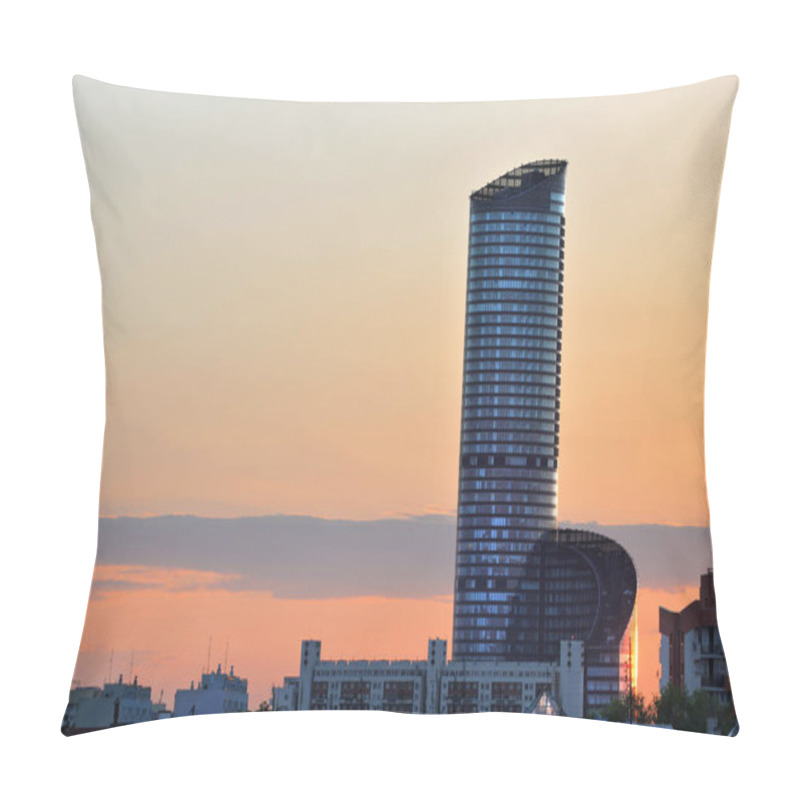 Personality  Evening View Of Sky Tower Office Building Pillow Covers