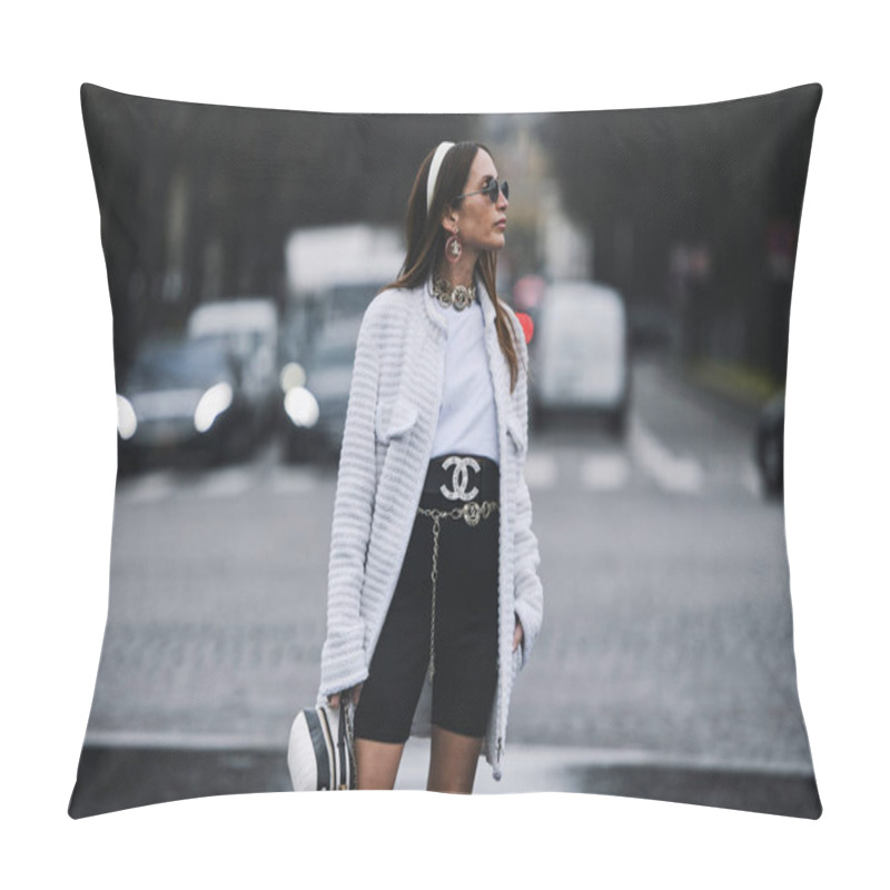 Personality  Paris, France - March 05, 2019: Street Style Outfit Before A Fashion Show During Milan Fashion Week - PFWFW19 Pillow Covers