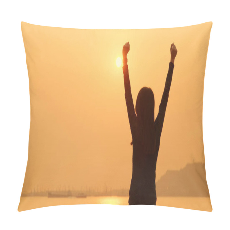 Personality  Woman Raising Hand Up Under Sunset  Pillow Covers