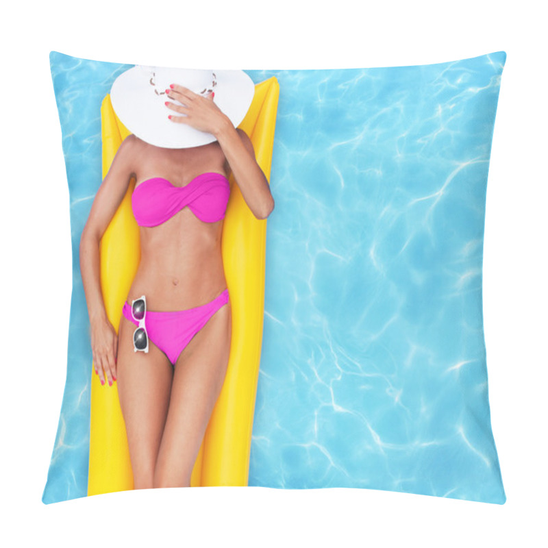 Personality  Girl Sunbathing In A Pool Pillow Covers