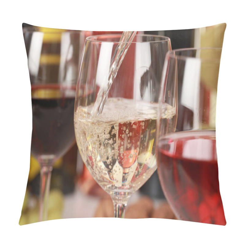 Personality  Winetasting Pillow Covers