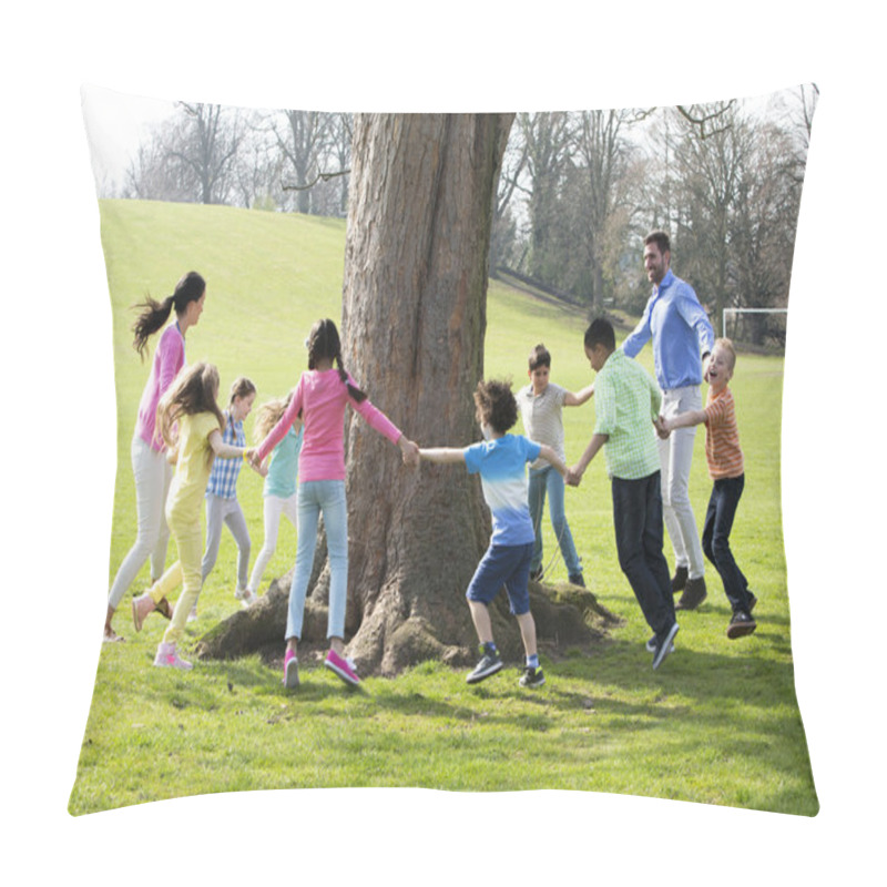 Personality  Ring -A -Rosie Pillow Covers