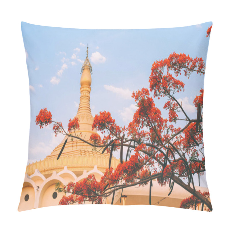 Personality  Temple Pillow Covers