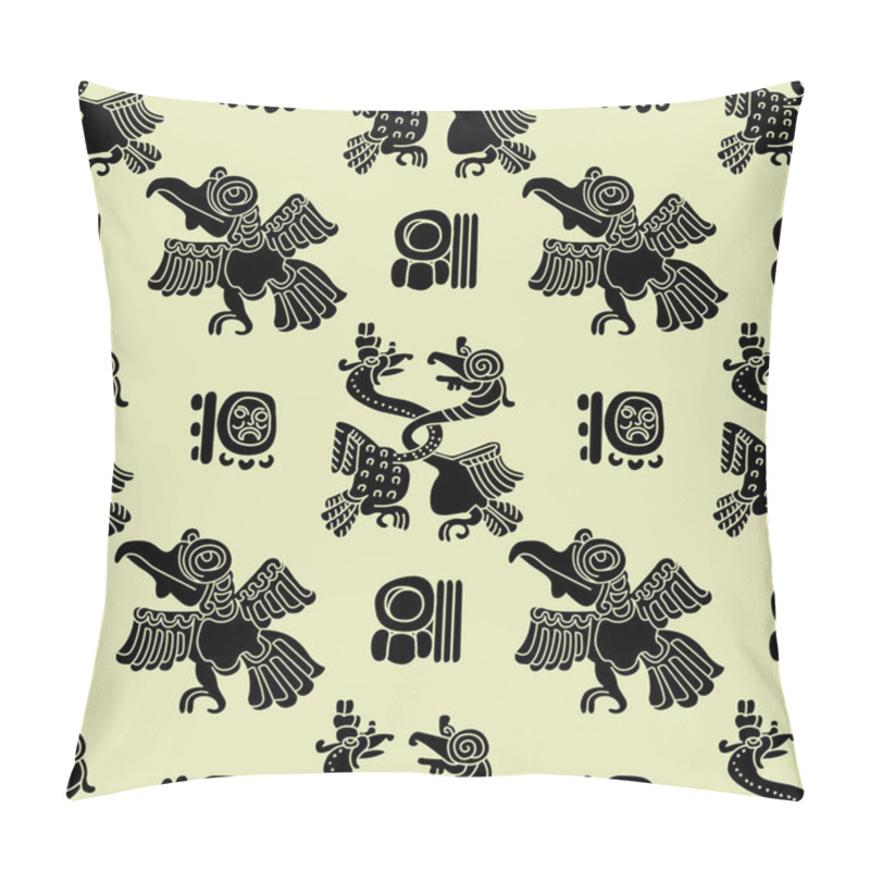 Personality  Seamless Pattern In Maya Style Pillow Covers