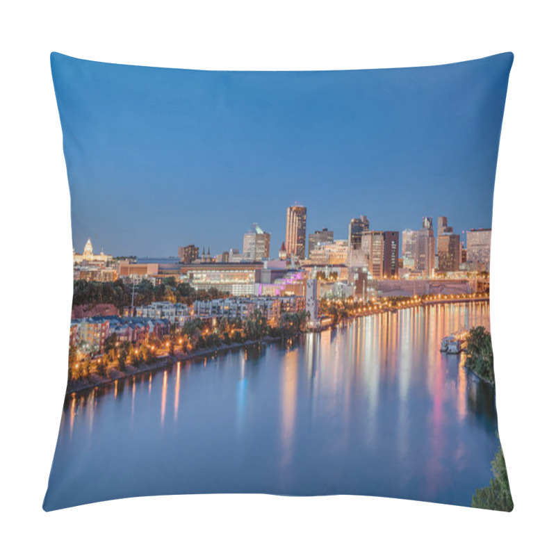 Personality  St. Paul, Minnesota Skyline Pillow Covers