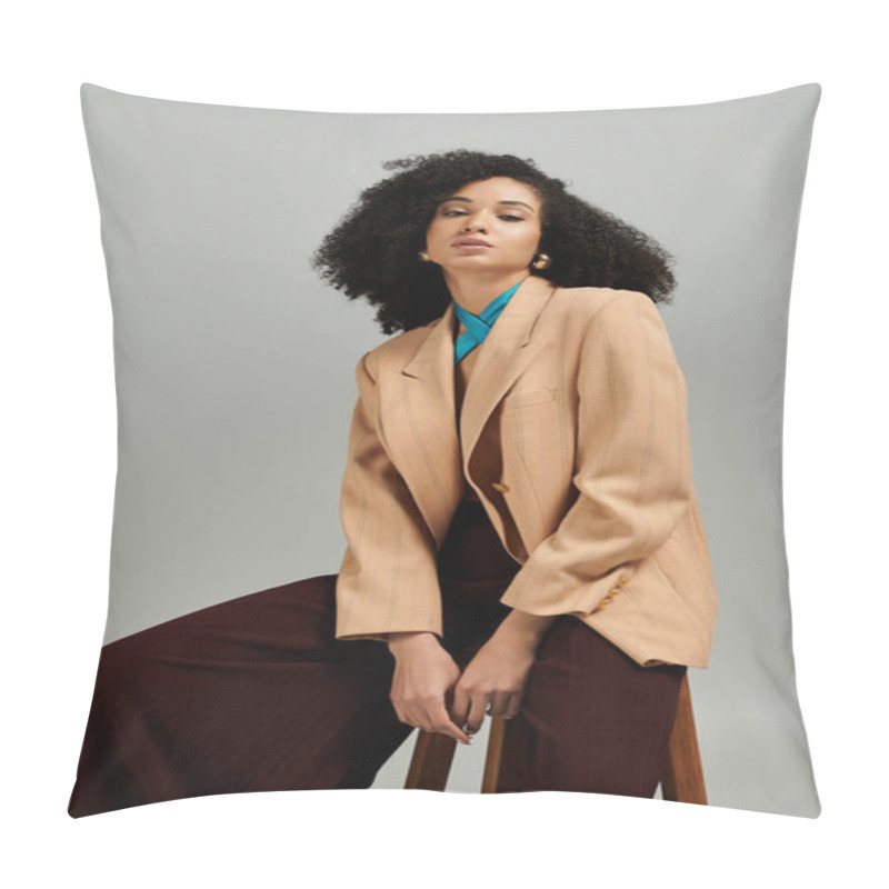 Personality  A Fashionable Woman Showcases Her Unique Style In A Trendy Outfit, Exuding Confidence And Grace. Pillow Covers