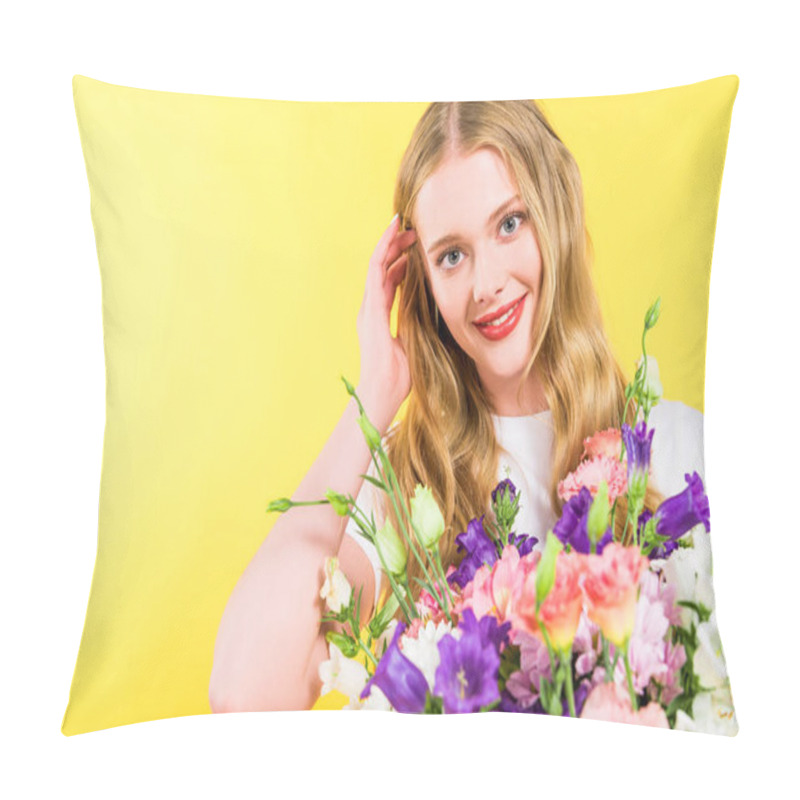 Personality  Beautiful Smiling Blonde Girl With Flowers Touching Hair On Yellow Pillow Covers