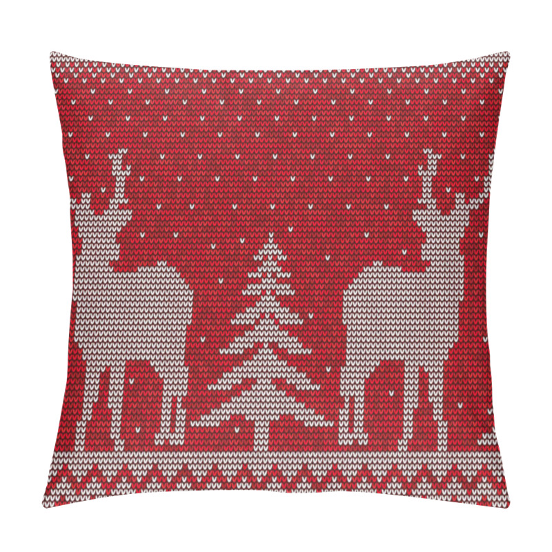 Personality  Red And White Christmas Seamless Pattern Background With Deer And Pine Tree Vector Pillow Covers