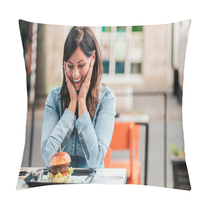 Personality  Smiling Woman Looking At Burger In Outdoors Restaurant. Pillow Covers