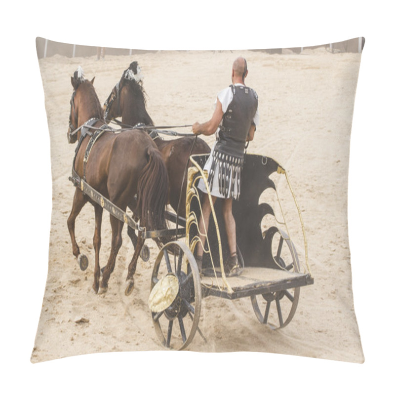 Personality  Leader, Roman Chariots In The Circus Arena, Fighting Warriors An Pillow Covers