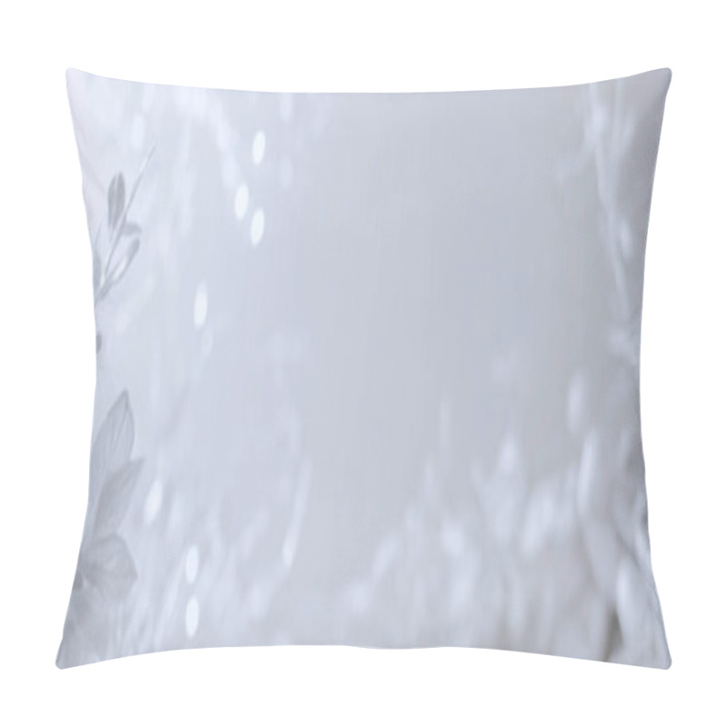 Personality  Delicate White Floral Arrangement On A Serene, Soft Background. Pillow Covers