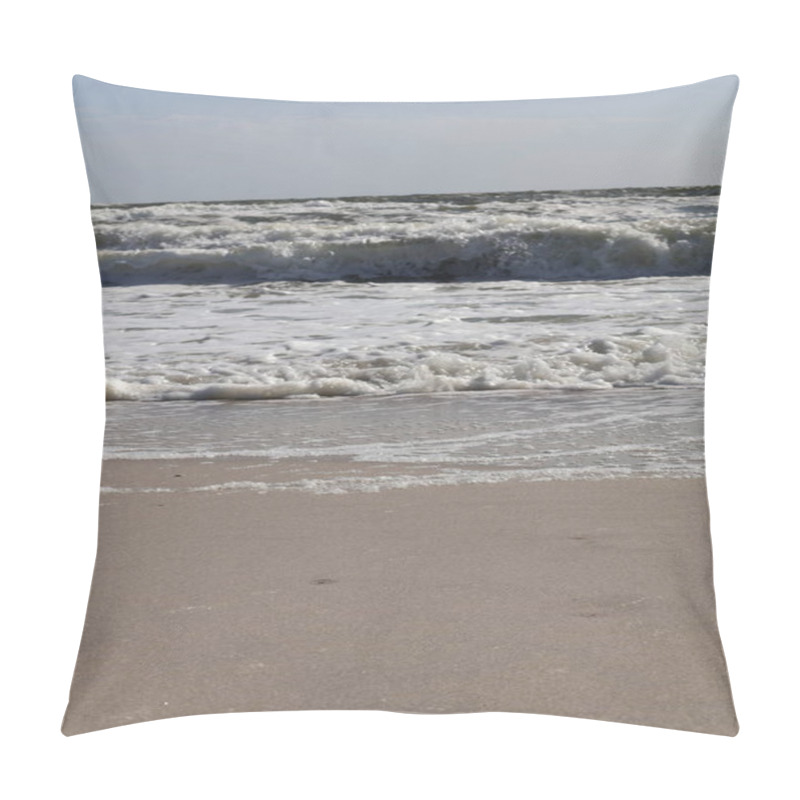 Personality  Ocean Waves Crashing On Sandy Beach With Foam And Ripples Pillow Covers