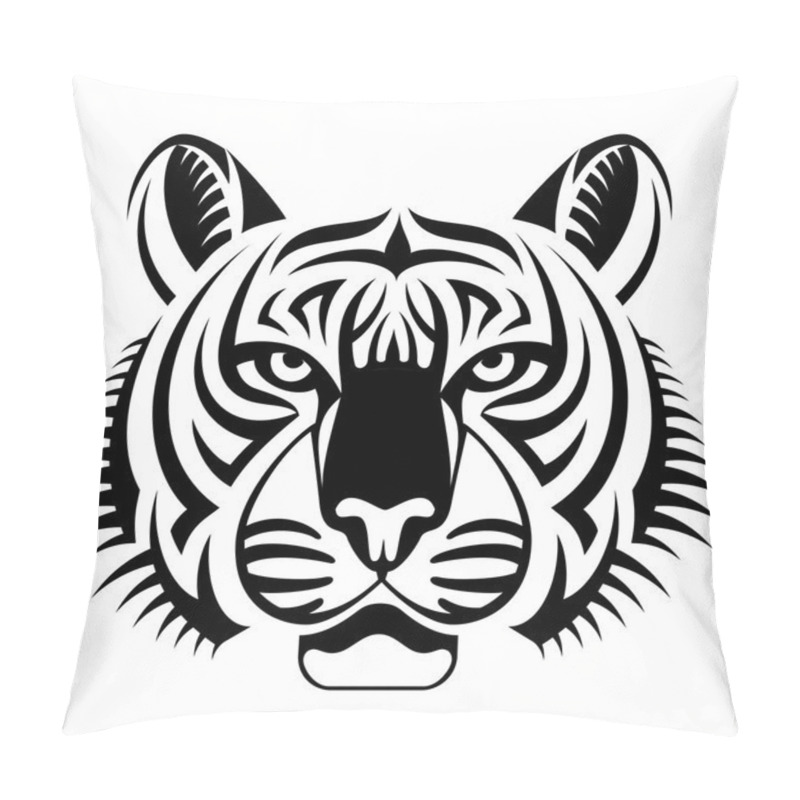 Personality  Realistic Tiger Face Looks Ahead Pillow Covers