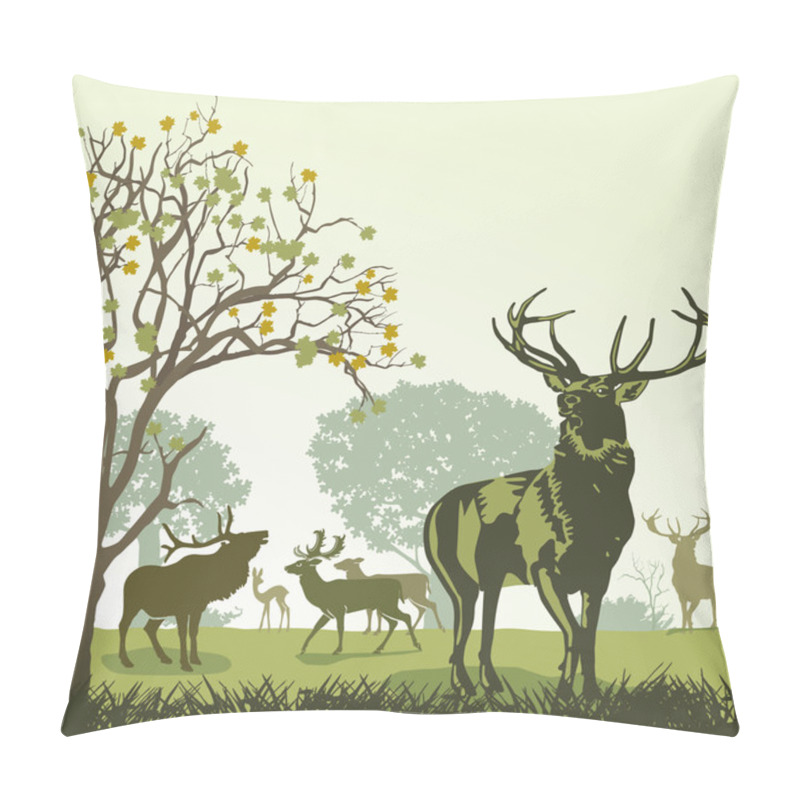 Personality  Deer And Wildlife In Autumn Pillow Covers