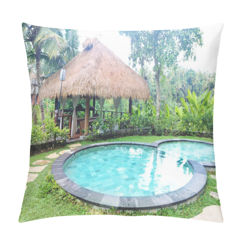 Personality  Beautiful Swimming Pool On A Tropical Island Pillow Covers