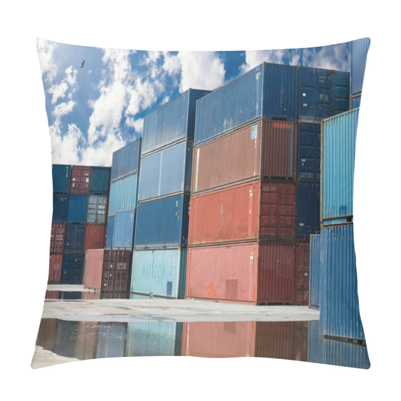 Personality  Containers On Harbor Pillow Covers