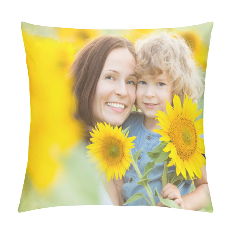 Personality  Happy Family With Beautiful Sunflowers Pillow Covers