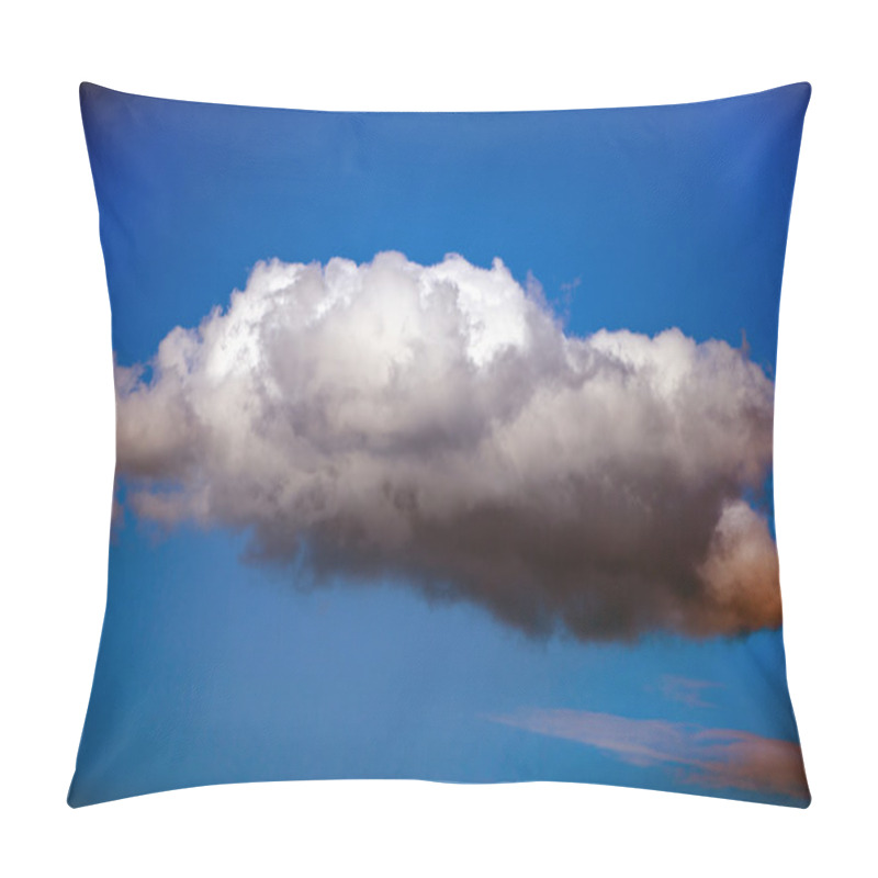 Personality  Single Cloud Against Blue Sky Pillow Covers