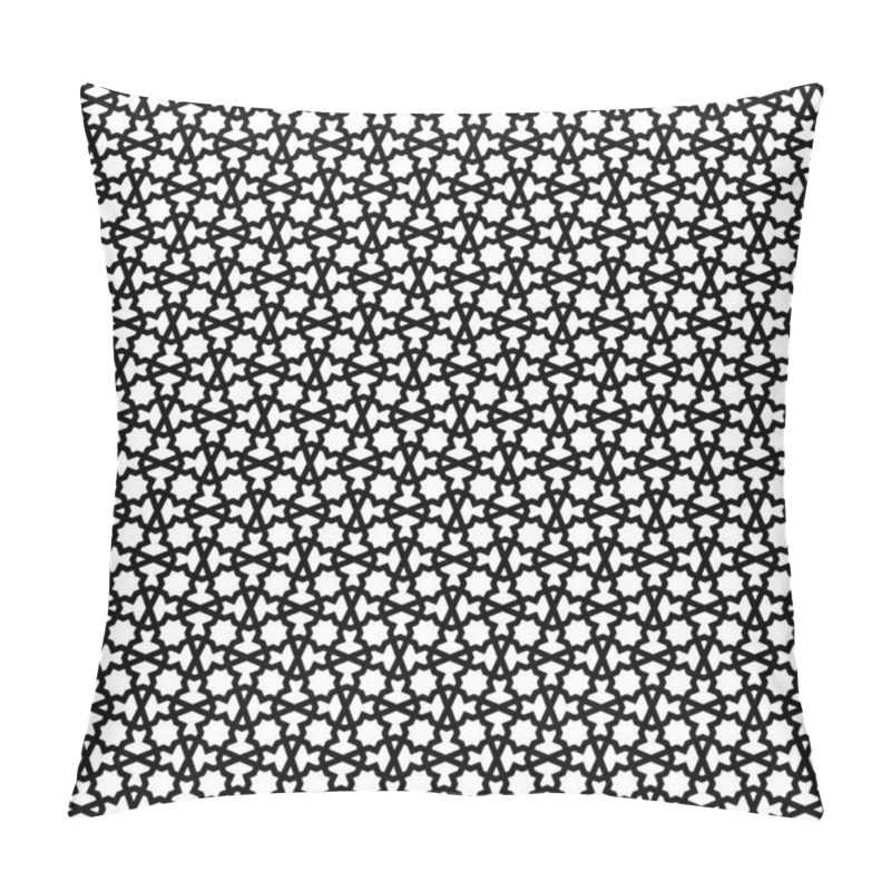 Personality  Seamless Geometric Ornament In Black And White. Pillow Covers