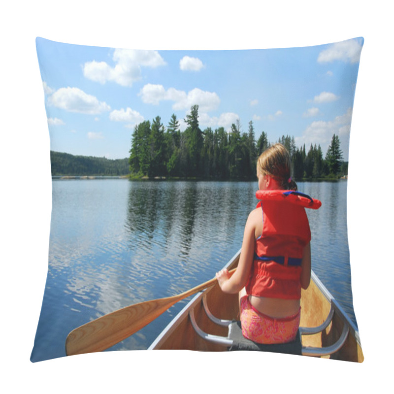 Personality  Young Girl In Canoe Paddling On A Scenic Lake Pillow Covers