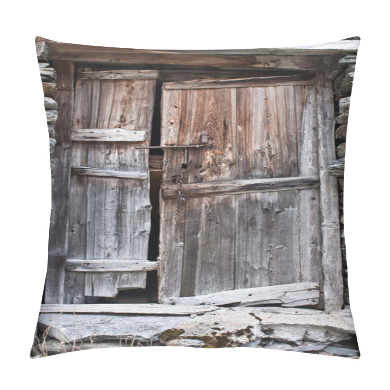 Personality  Old Door Pillow Covers