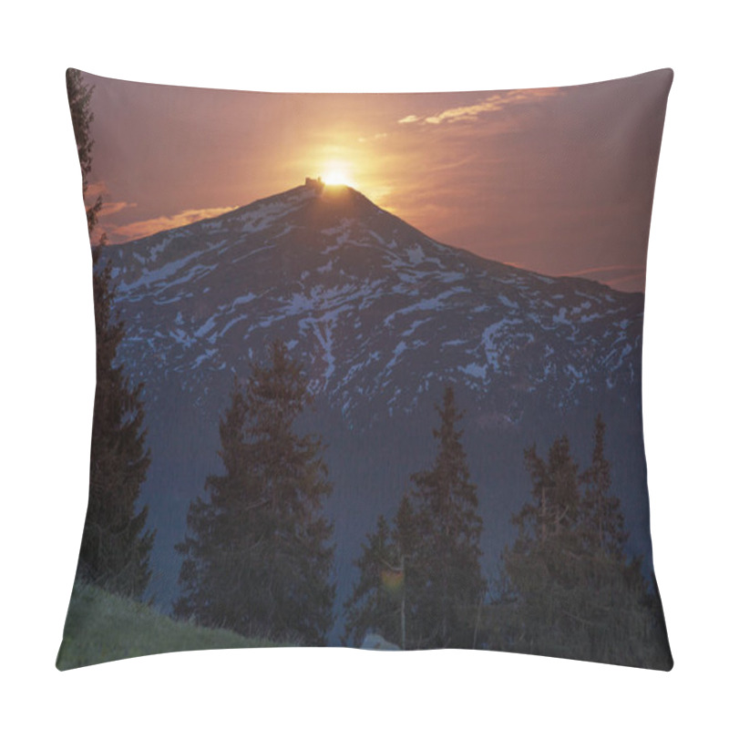 Personality  Sunrise Over Black Mountain Pillow Covers