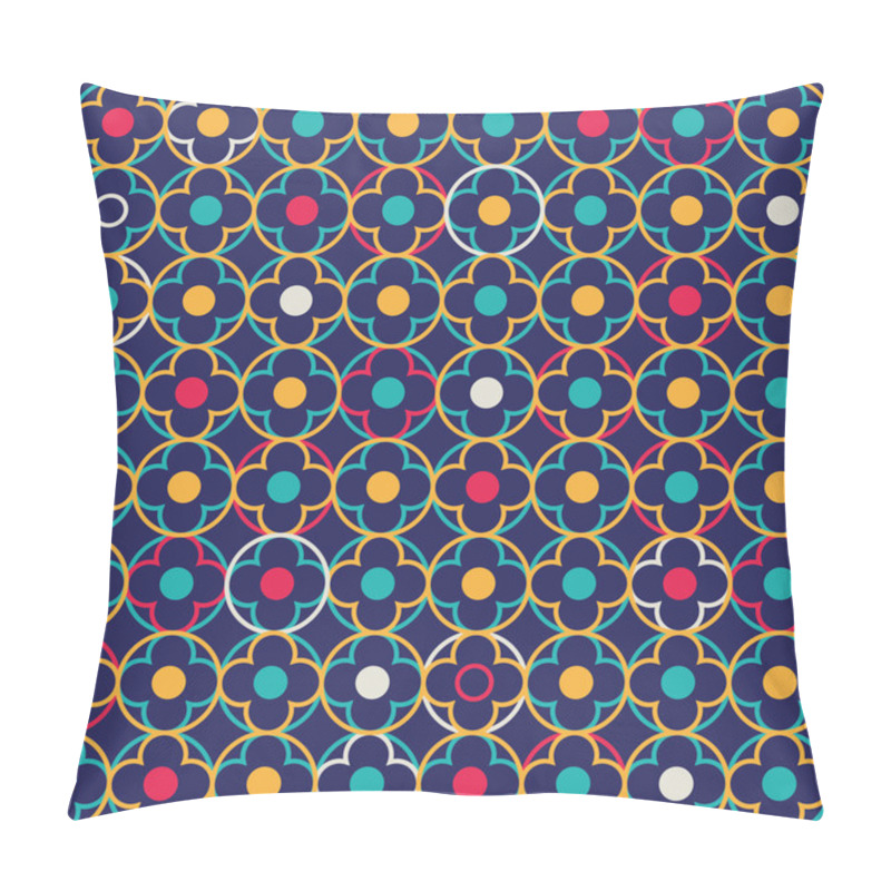 Personality  Quatrefoil Lattice Pattern Pillow Covers