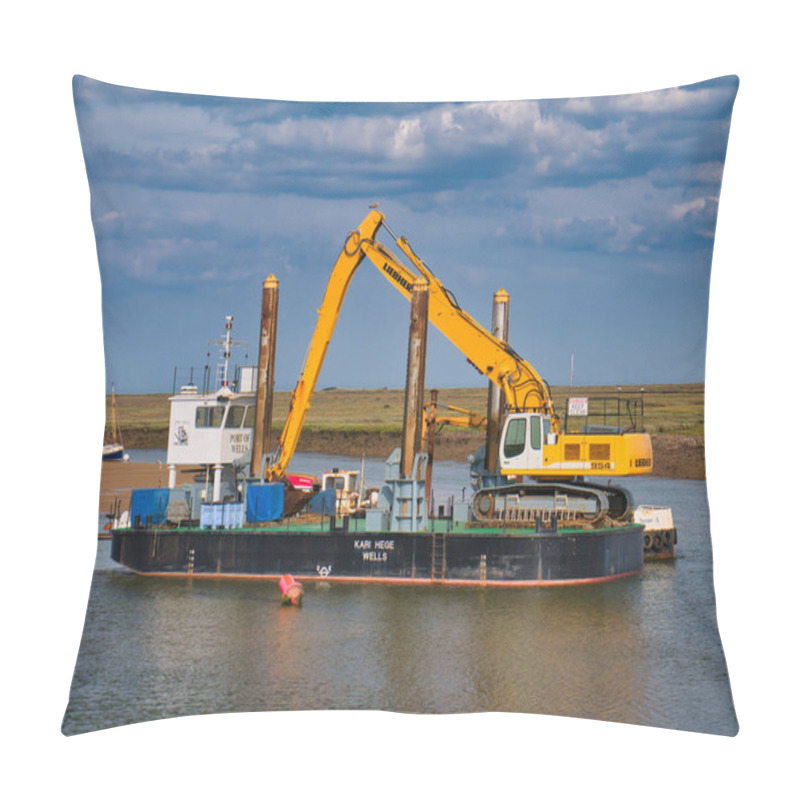 Personality  In The Port Of Wells, Norfolk, UK, Harbour Dredger Kari Hege, A Specialist 20m By 10m Spud-leg Pontoon With Depth Monitoring Technology And Long-reach JCB Back Hoe. Pillow Covers