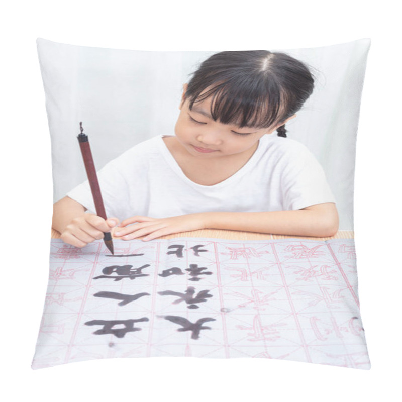 Personality  Asian Little Chinese Girl Practice Chinese Calligraphy At Home Pillow Covers