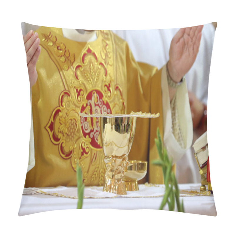 Personality  Chalice On The Altar And Priest Celebrating Mass In The Backgrou Pillow Covers