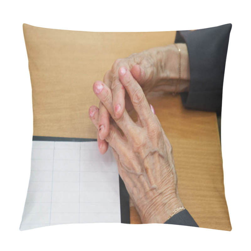 Personality  Hands Of An Elderly Woman Sitting At A Table Suffering From Stra Pillow Covers