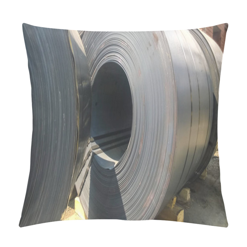 Personality  Steel Sheets Rolled Up Into Rolls. Export Steel. Packing Of Steel For Transportation. Pillow Covers