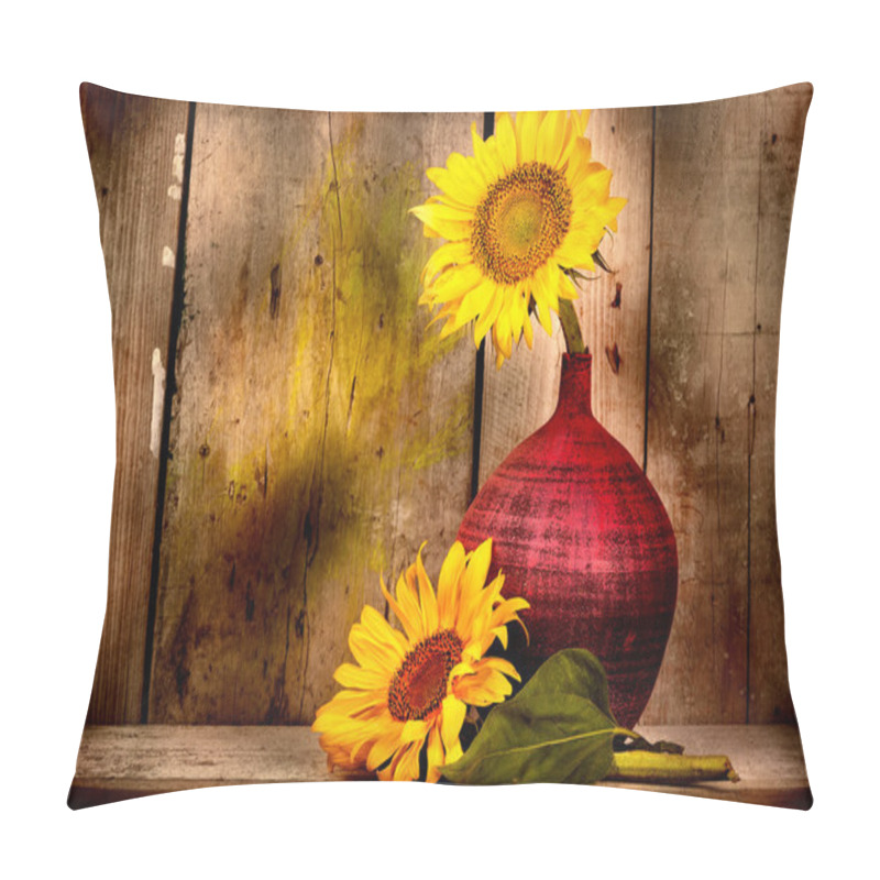 Personality  Sunflowers With And Old Wood Planks Background Pillow Covers