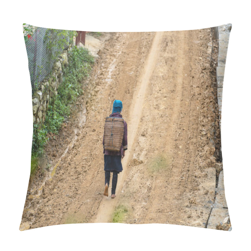 Personality  A Barefoot Ethnic Hmong Woman Walks Along A Dirt Road After Rain On The Street In Mountain Village Sapa, North Vietnam Pillow Covers