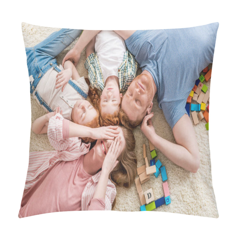 Personality  Happy Family Lying On Floor Pillow Covers