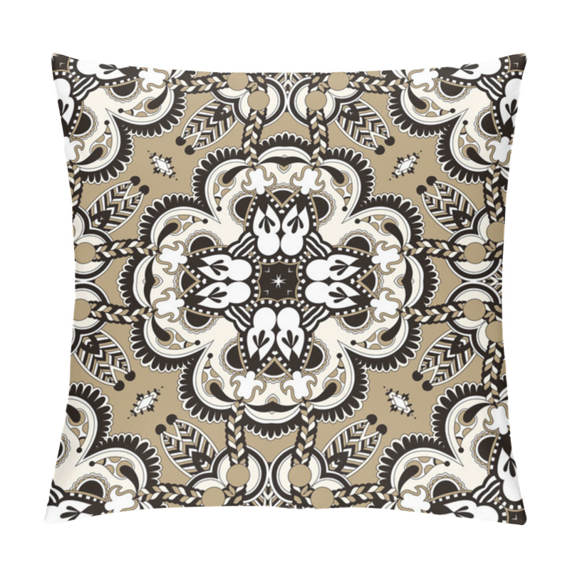 Personality  Traditional Ornamental Floral Paisley Bandanna. Pillow Covers