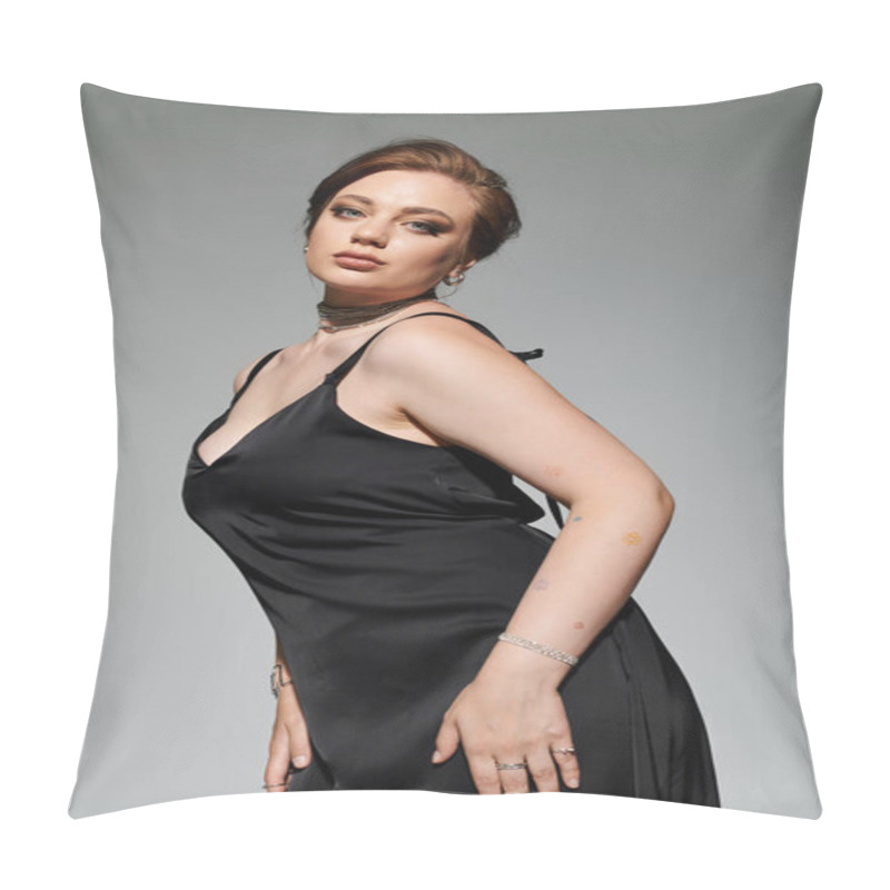 Personality  A Young Woman Elegantly Poses In A Stunning Outfit, Exuding Confidence And Grace. Pillow Covers