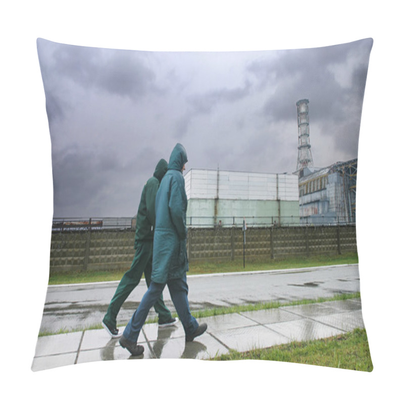 Personality  Walking Near The Chornobyl Nuclea Pillow Covers