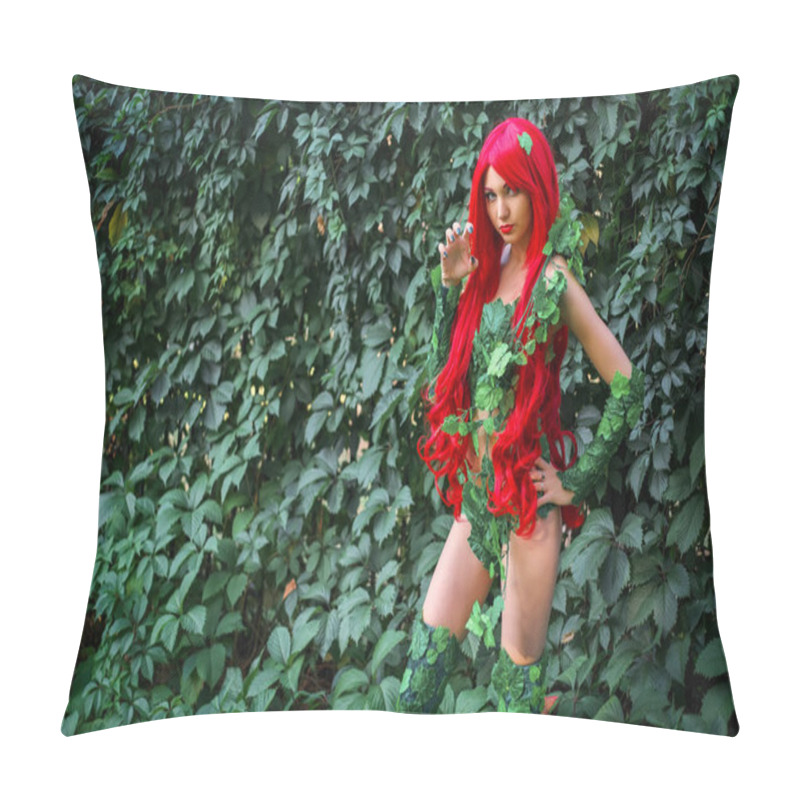 Personality  Portrait Of Sexy Super Hero Female Cosplay Characte Pillow Covers