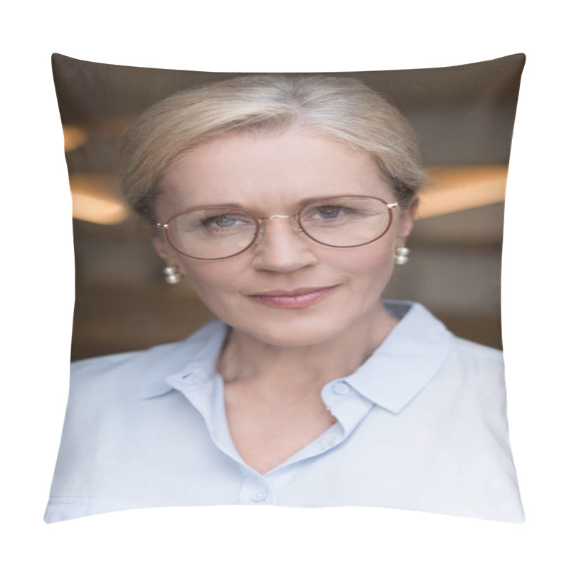 Personality  Pensive Woman In Eyeglasses Pillow Covers