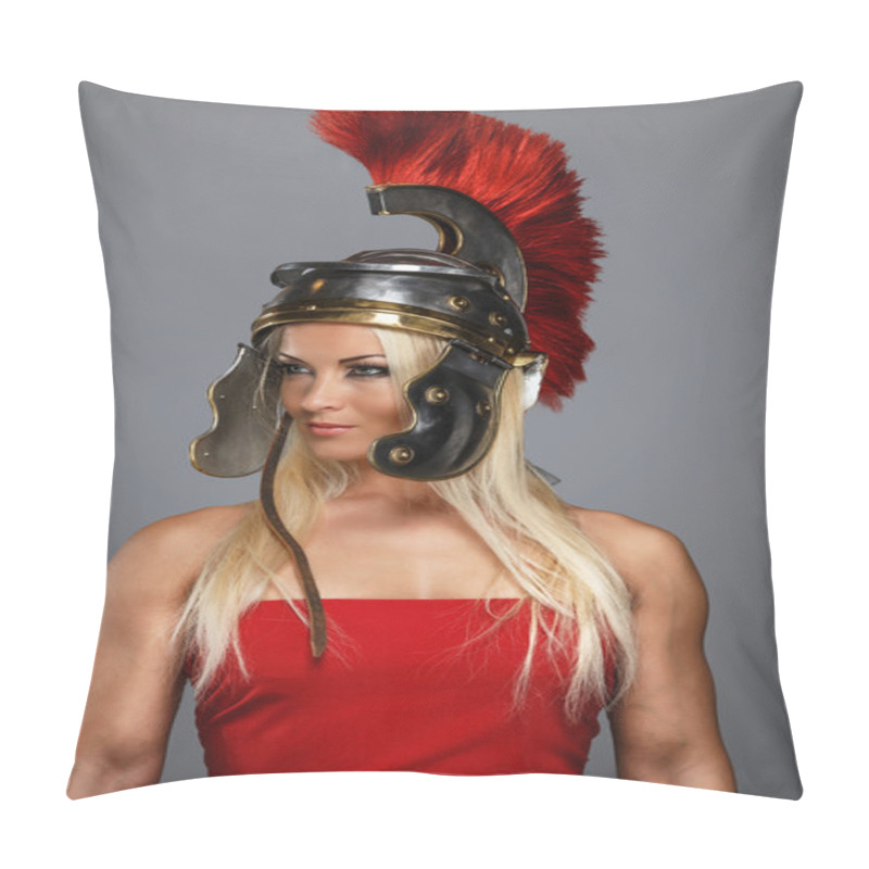 Personality  A Blonde Reenactress In A Centurion Headgear Pillow Covers