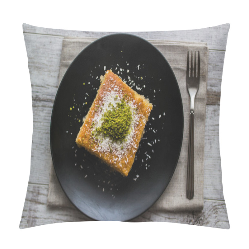 Personality  Turkish Dessert Revani With Pistachio Powder. Pillow Covers