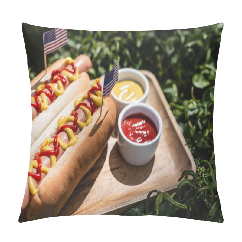 Personality  Hot Dogs With Small Usa Flags Near Ketchup And Mustard On Wooden Tray And Green Grass Pillow Covers