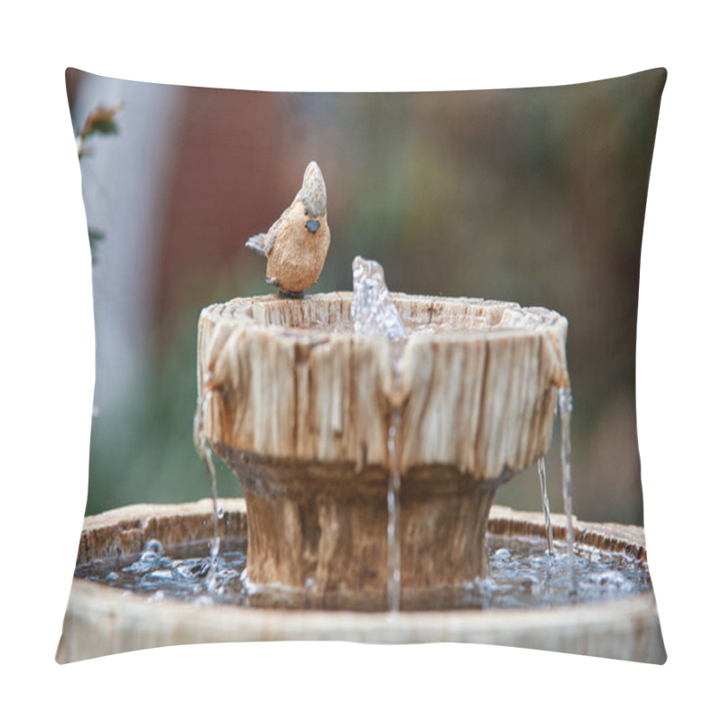 Personality  Figurine Of A Bird At A Decorative Summer Fountain, Water Pillow Covers